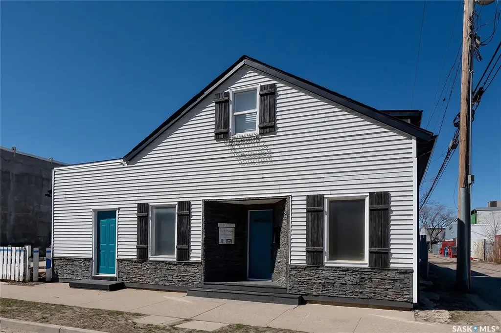 311 F Avenue S Saskatoon SK S7M 1T7