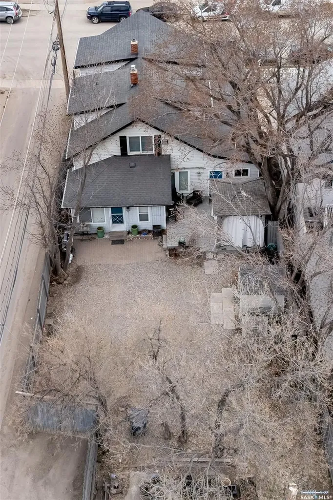 311 F Avenue S Saskatoon SK S7M 1T7