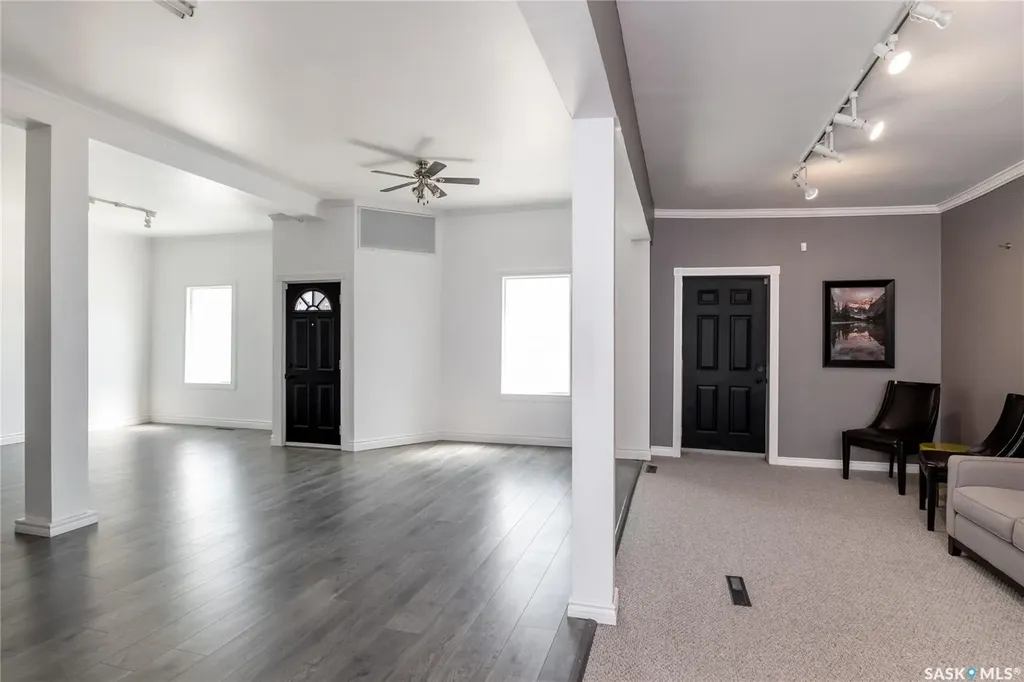 311 F Avenue S Saskatoon SK S7M 1T7