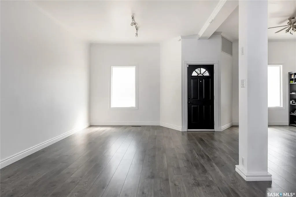 311 F Avenue S Saskatoon SK S7M 1T7