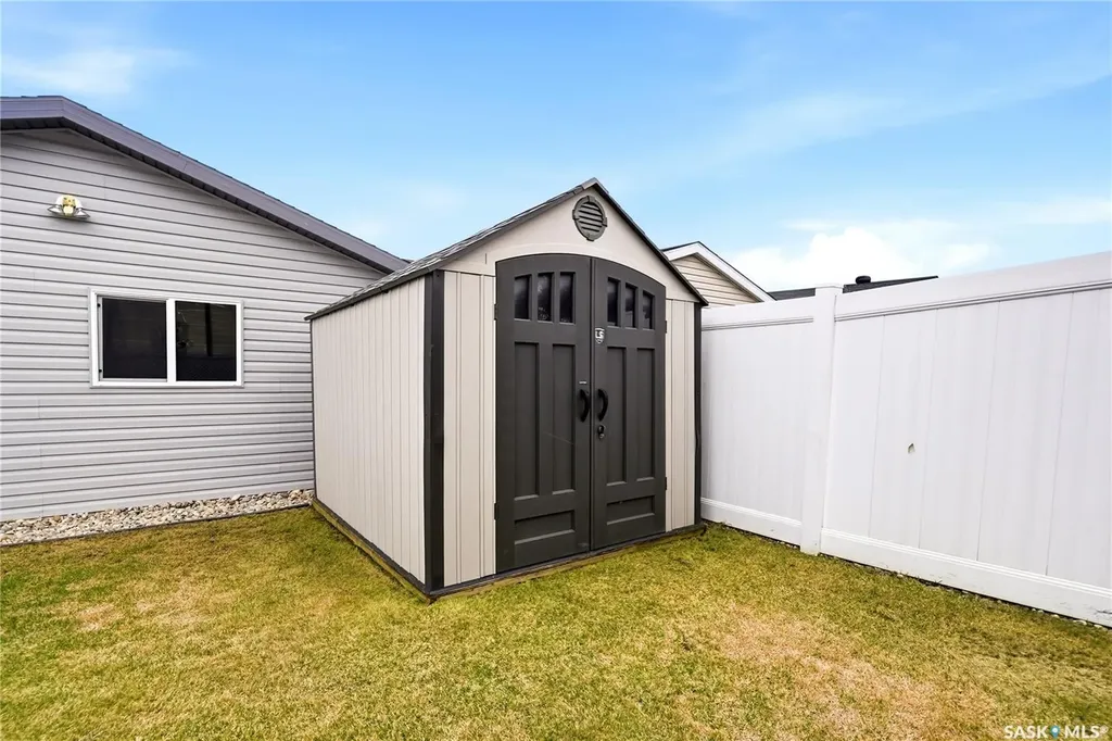 3636 Green Moss Lane Regina SK S4V 1M2