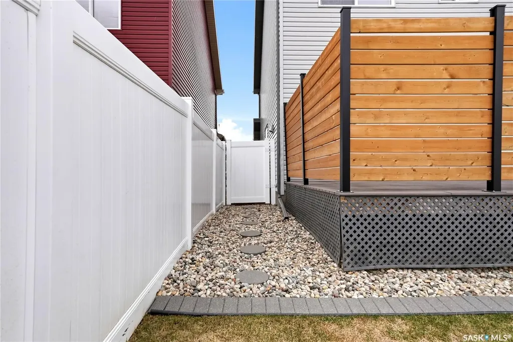 3636 Green Moss Lane Regina SK S4V 1M2