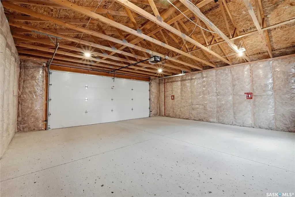 3636 Green Moss Lane Regina SK S4V 1M2
