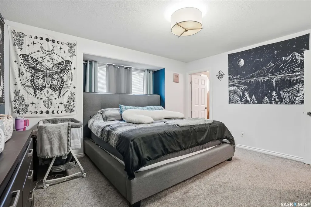 1068 Athabasca Street W Moose Jaw SK S6H 2E6