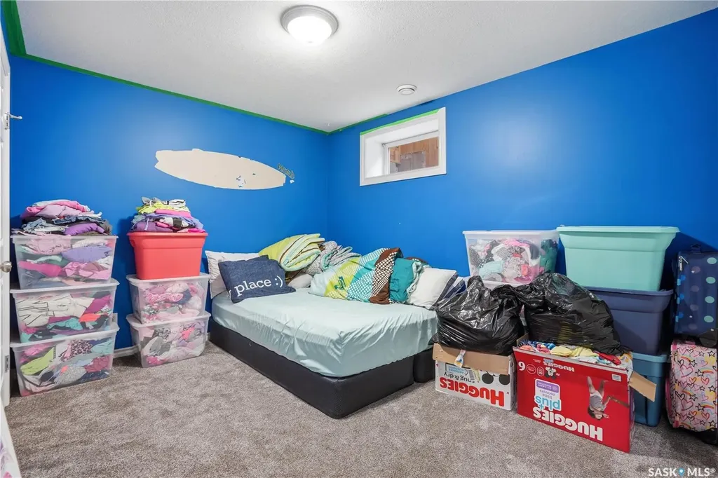 1068 Athabasca Street W Moose Jaw SK S6H 2E6