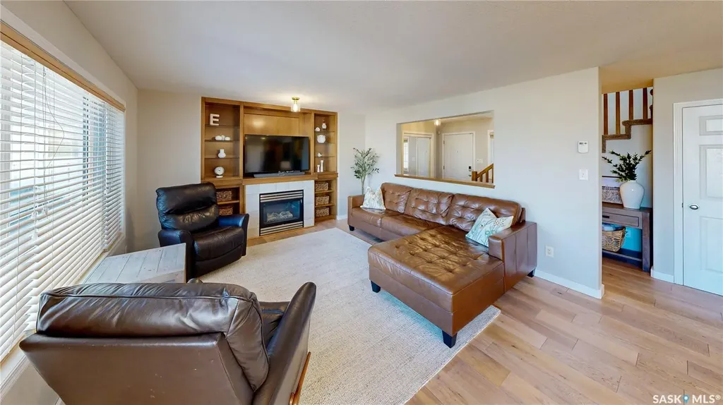 7014 Wascana Cove Drive Regina SK S4V 3E9