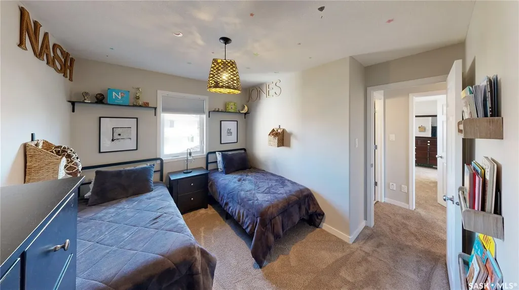 7014 Wascana Cove Drive Regina SK S4V 3E9