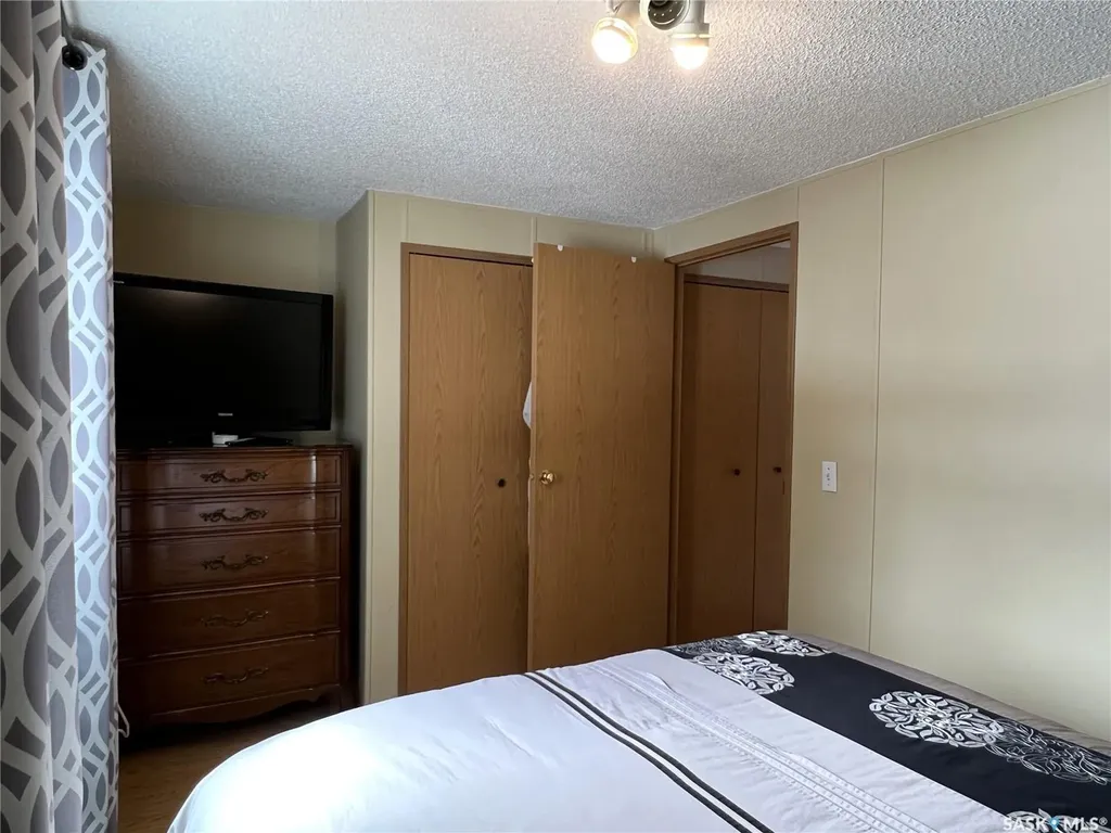 513 3rd Street NW Goodsoil SK S0M 1A0