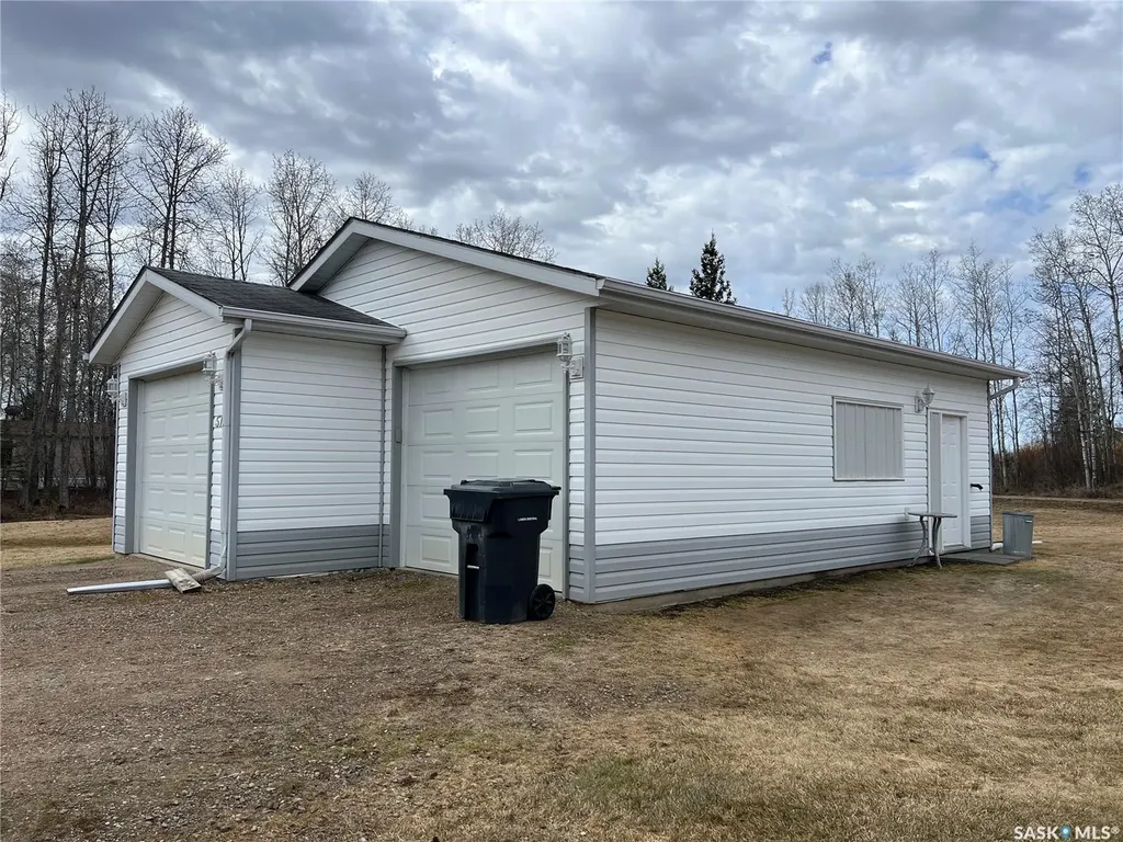 513 3rd Street NW Goodsoil SK S0M 1A0