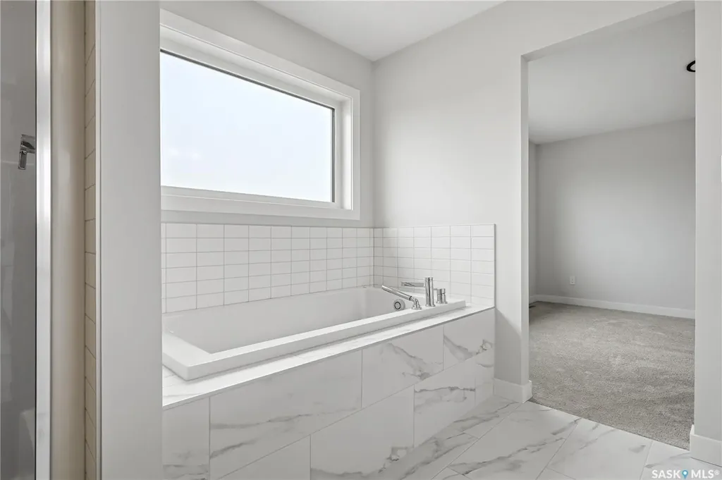 3180 Favel Drive Regina SK S4V 4C7