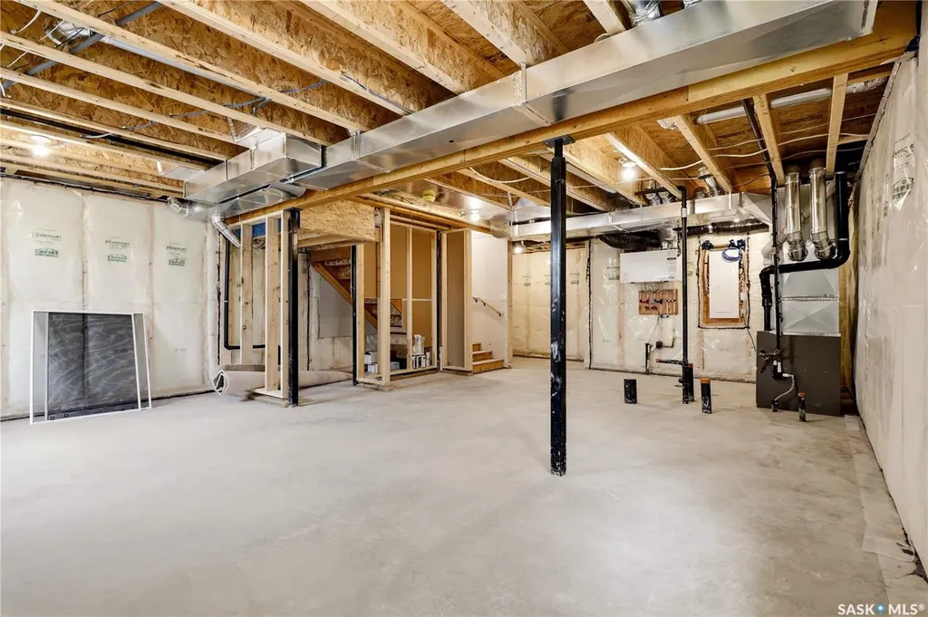 3180 Favel Drive Regina SK S4V 4C7