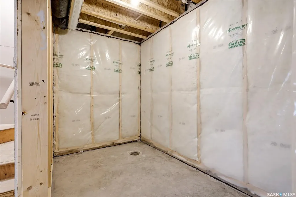 3180 Favel Drive Regina SK S4V 4C7