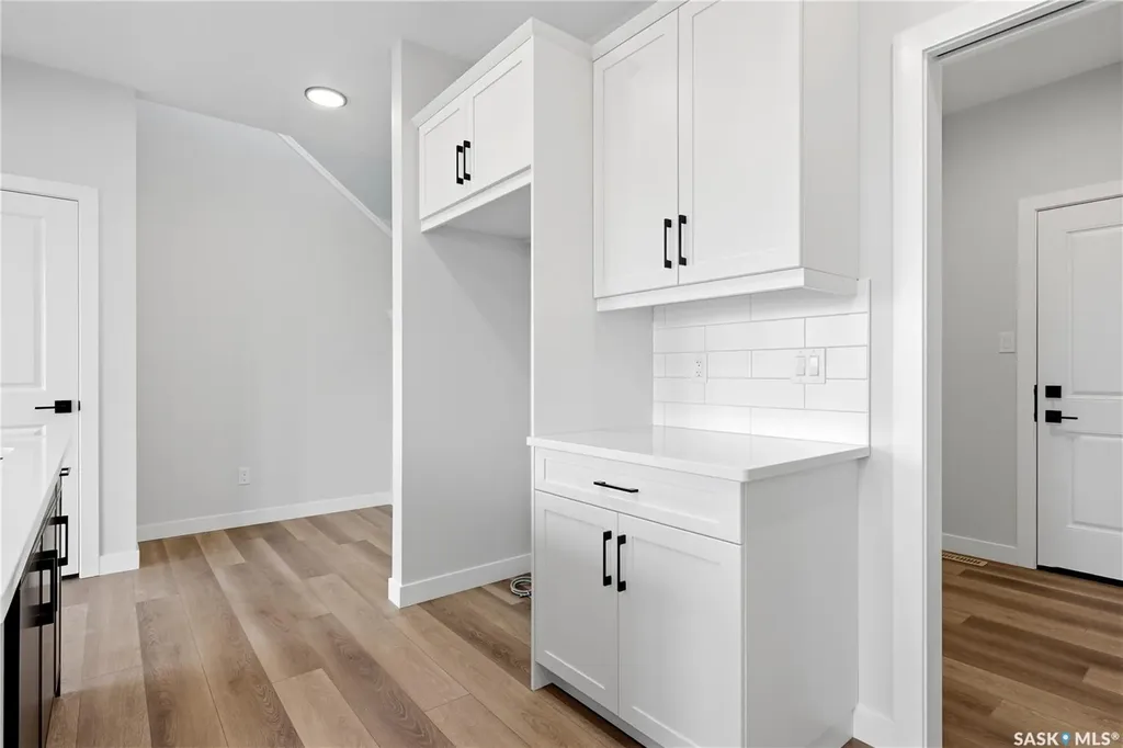3180 Favel Drive Regina SK S4V 4C7
