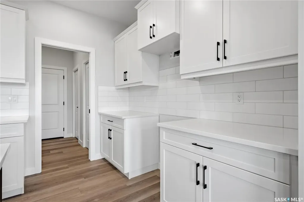 3180 Favel Drive Regina SK S4V 4C7