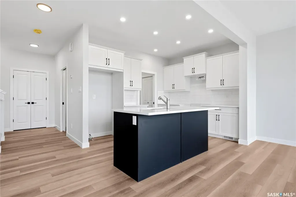 3180 Favel Drive Regina SK S4V 4C7