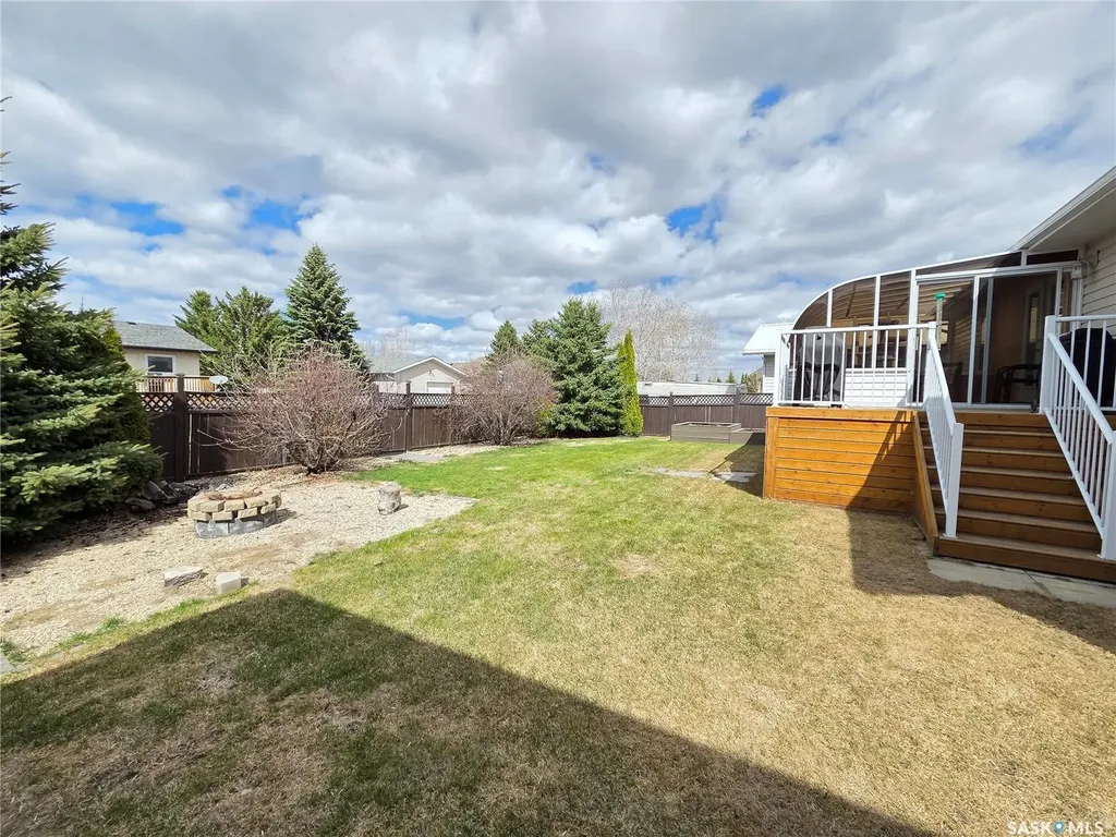 12 Arcola Place Carlyle SK S0C 0R0