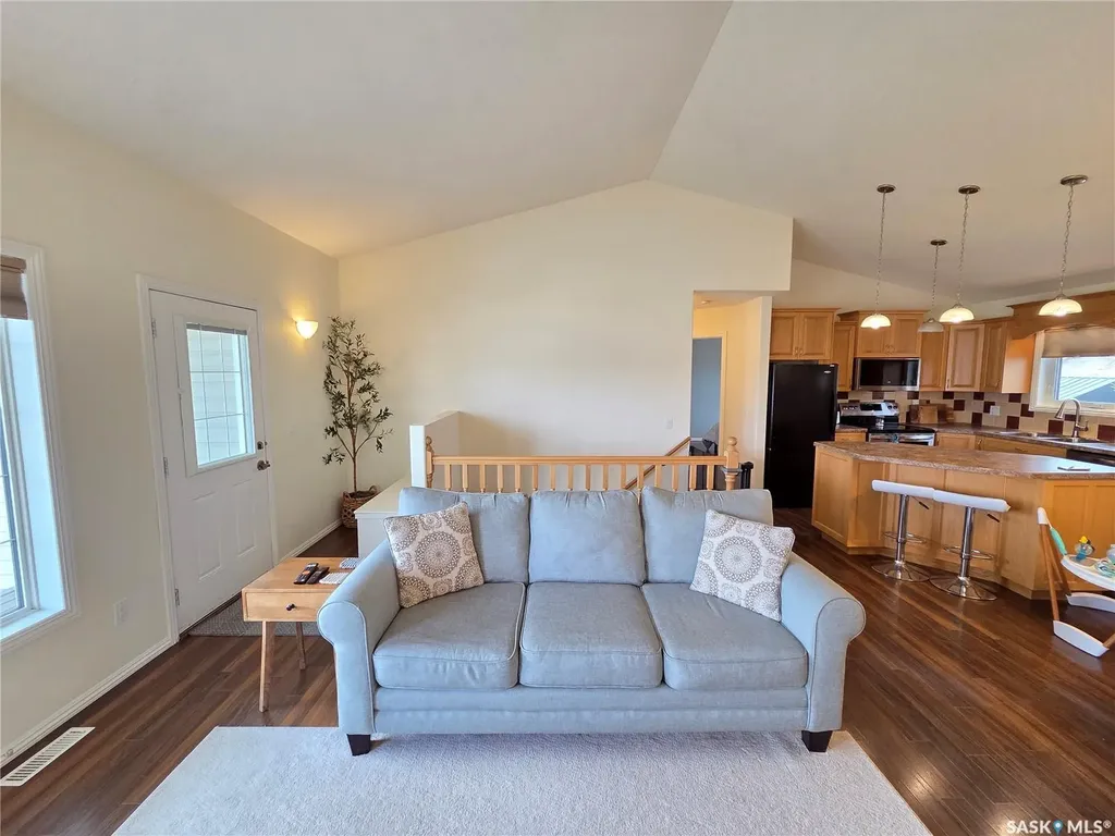 12 Arcola Place Carlyle SK S0C 0R0