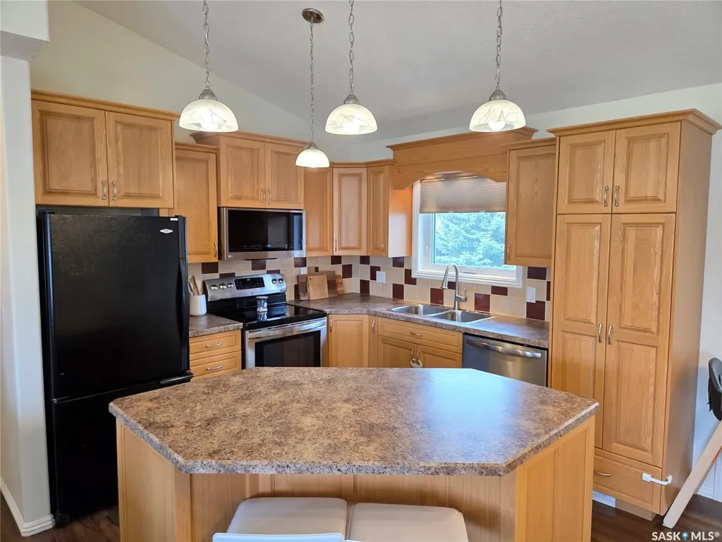 12 Arcola Place Carlyle SK S0C 0R0