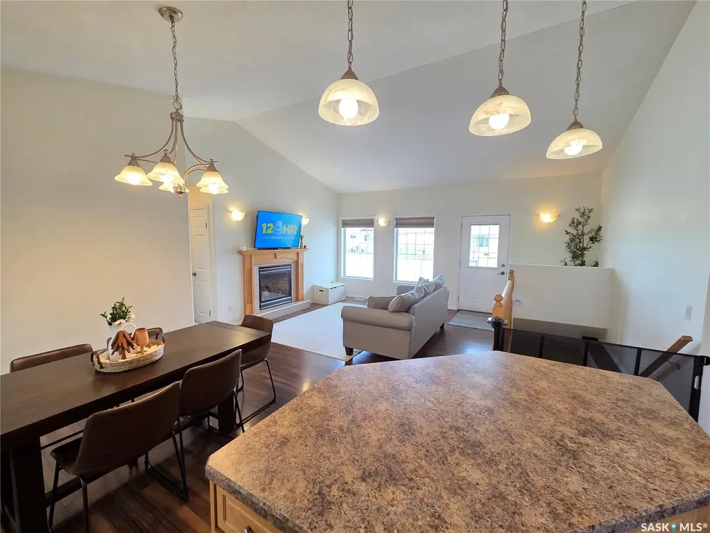 12 Arcola Place Carlyle SK S0C 0R0