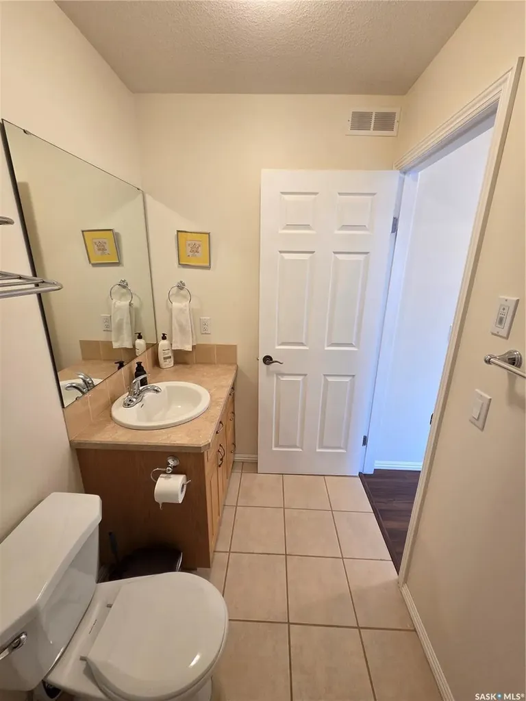 12 Arcola Place Carlyle SK S0C 0R0