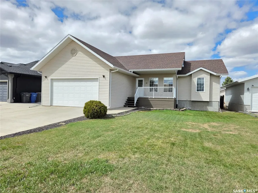 12 Arcola Place Carlyle SK S0C 0R0