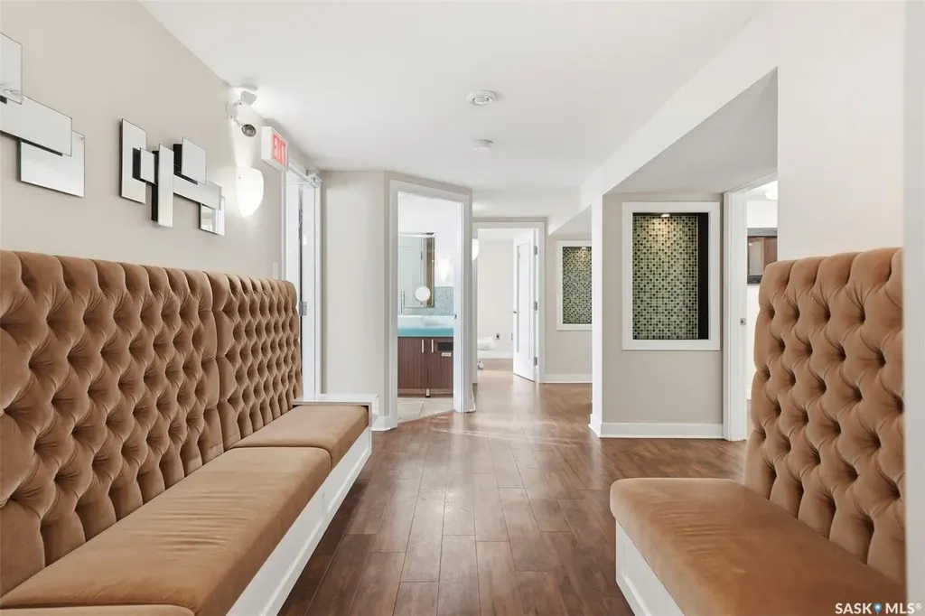 518 Queen Street Saskatoon SK S7K 0M5