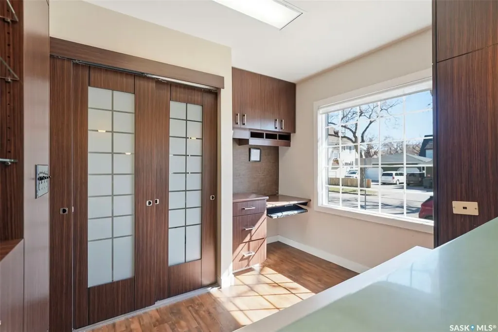 518 Queen Street Saskatoon SK S7K 0M5