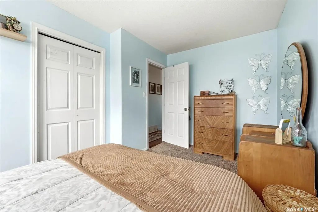 1266 Broder Street Regina SK S4N 3R2