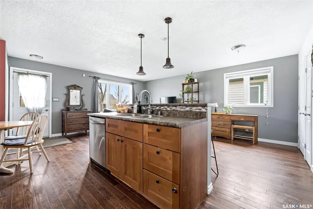 1266 Broder Street Regina SK S4N 3R2