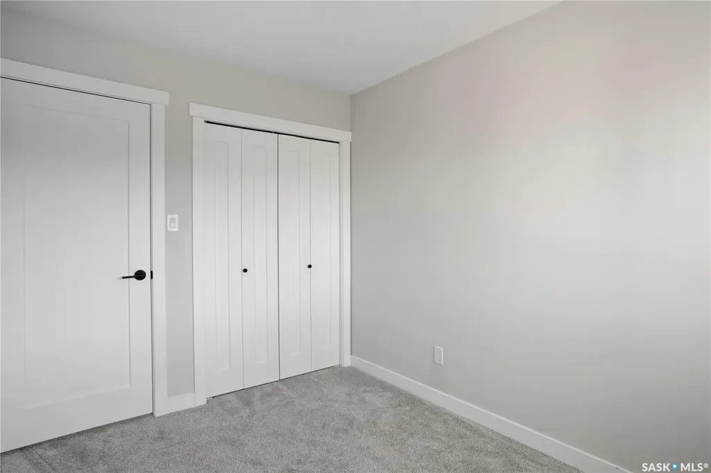 4744 Buckingham Drive Regina SK S4V 3X8