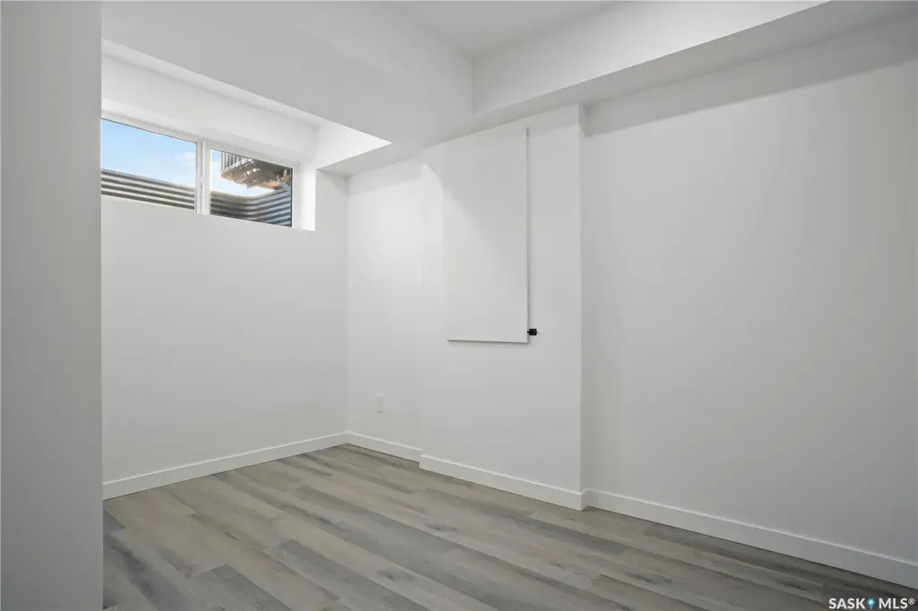 4744 Buckingham Drive Regina SK S4V 3X8