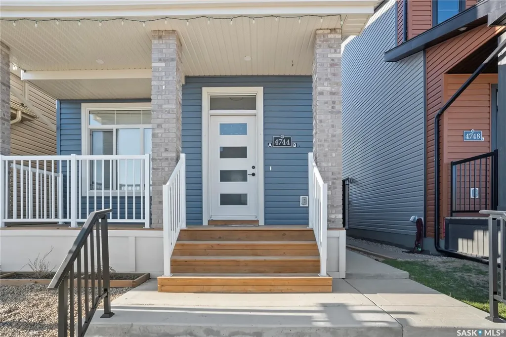 4744 Buckingham Drive Regina SK S4V 3X8