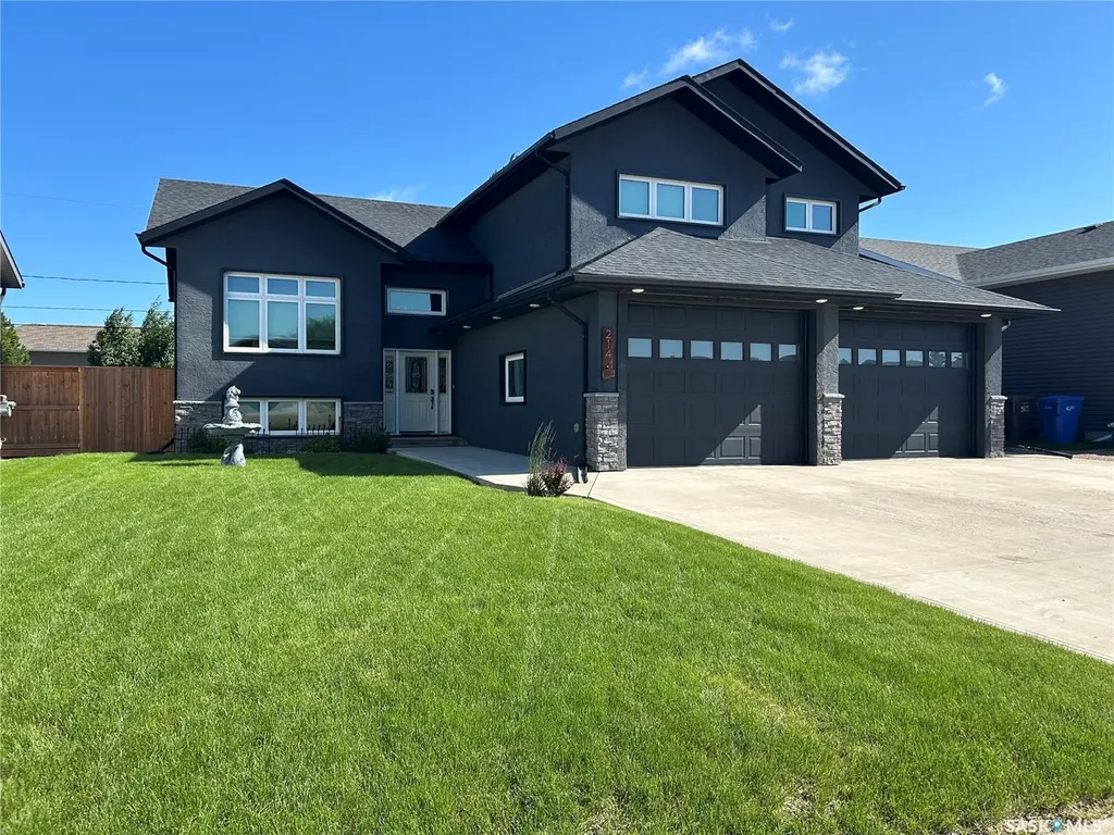 214 Elizabeth Street Melfort SK S0E 1A0