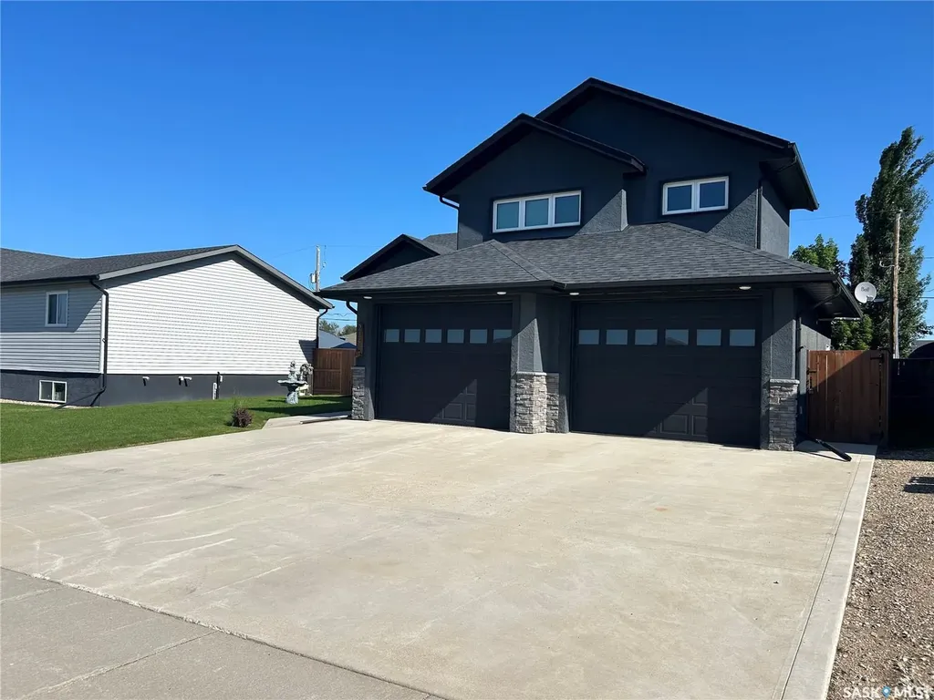 214 Elizabeth Street Melfort SK S0E 1A0