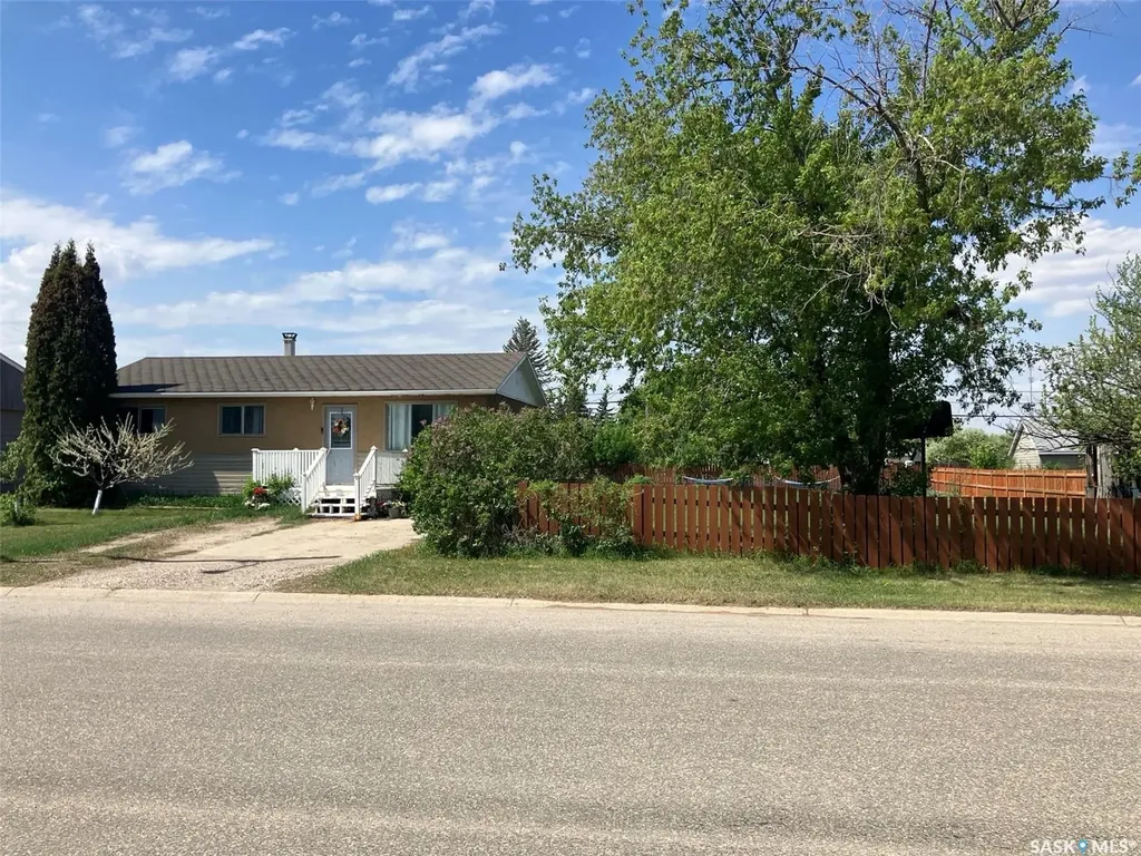 110 4th Street N Nipawin SK S0E 1E0