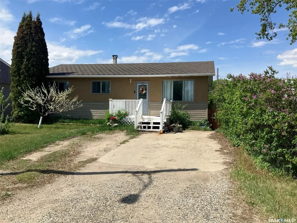 110 4th Street N Nipawin SK S0E 1E0