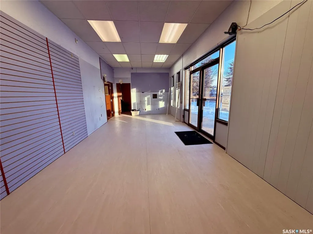 11152 8th Avenue North Battleford SK S9A 3X9