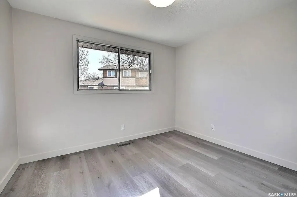 31 Mackenzie Way Regina SK S4N 5M7