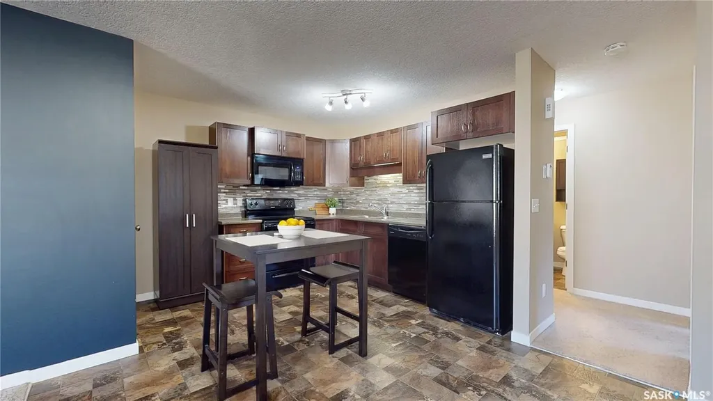 5545 Blake Crescent Regina SK S4X 0J1
