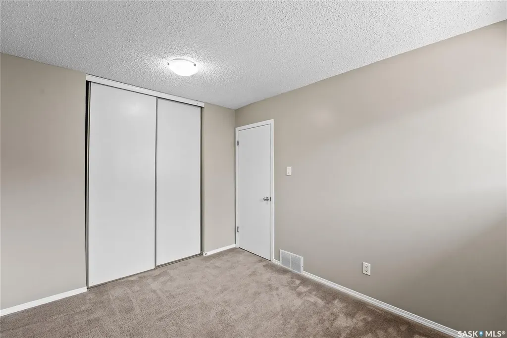 383 Fines Drive Regina SK S4N 5T3