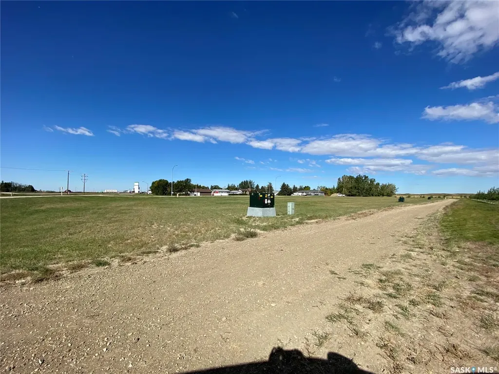 202 4th Street E Odessa SK S0G 3S0