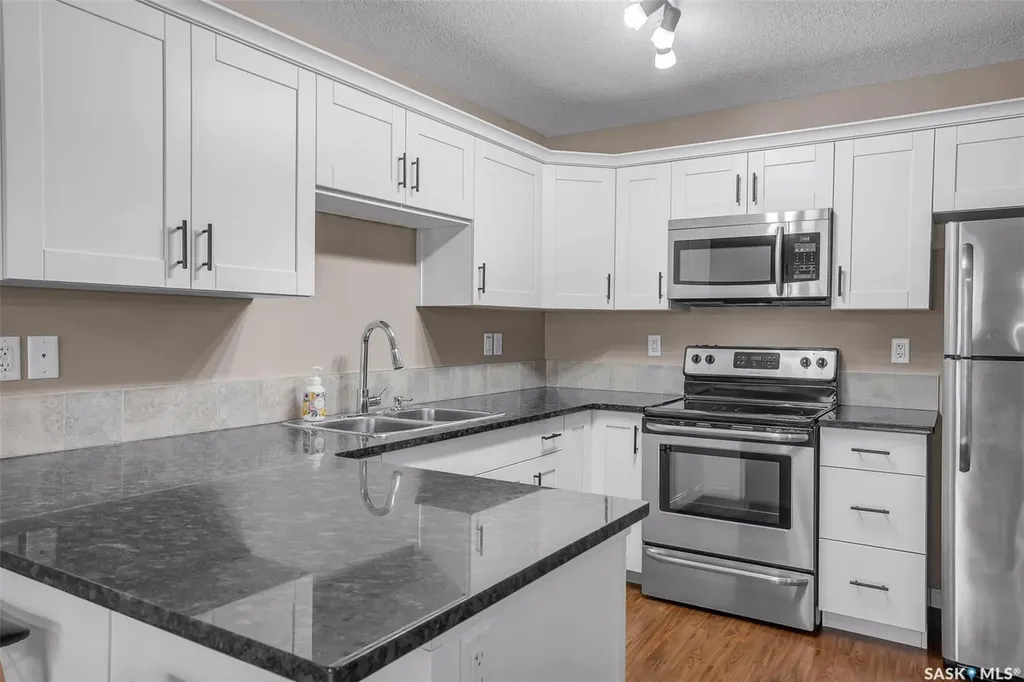 125 Willis Crescent Saskatoon SK S7T 0T1