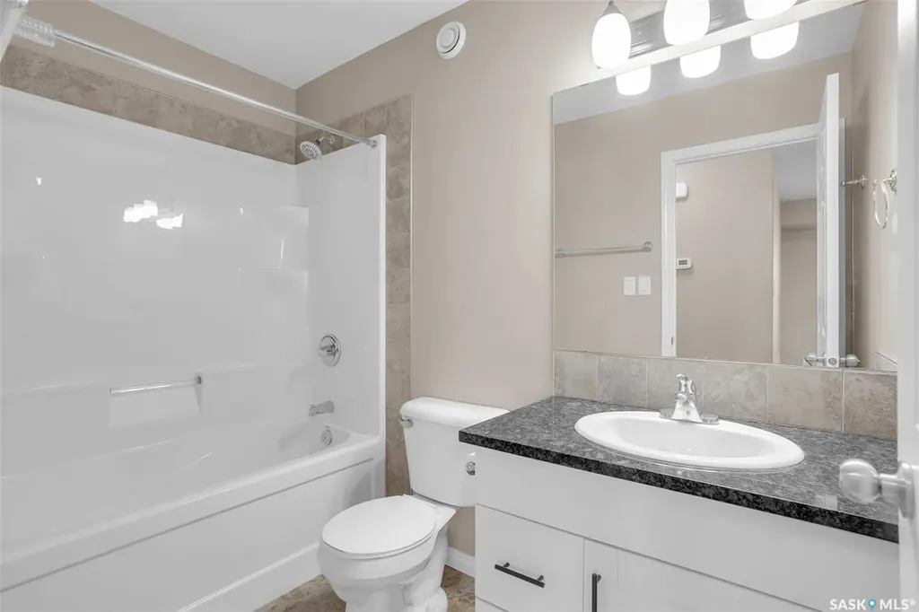 125 Willis Crescent Saskatoon SK S7T 0T1