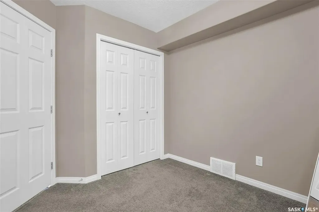 125 Willis Crescent Saskatoon SK S7T 0T1