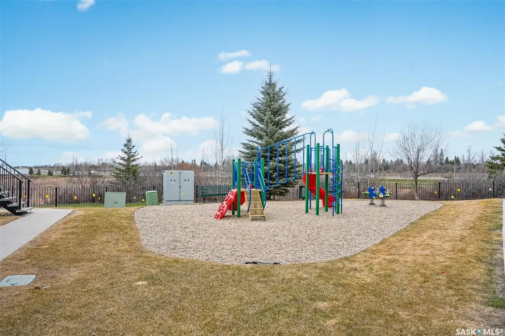125 Willis Crescent Saskatoon SK S7T 0T1
