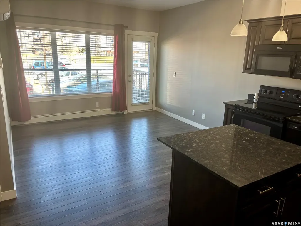 706 Hart Road Saskatoon SK S7M 4L5