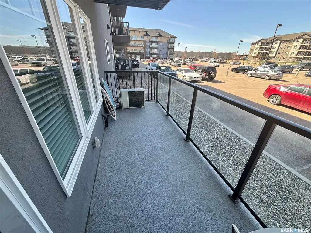 706 Hart Road Saskatoon SK S7M 4L5