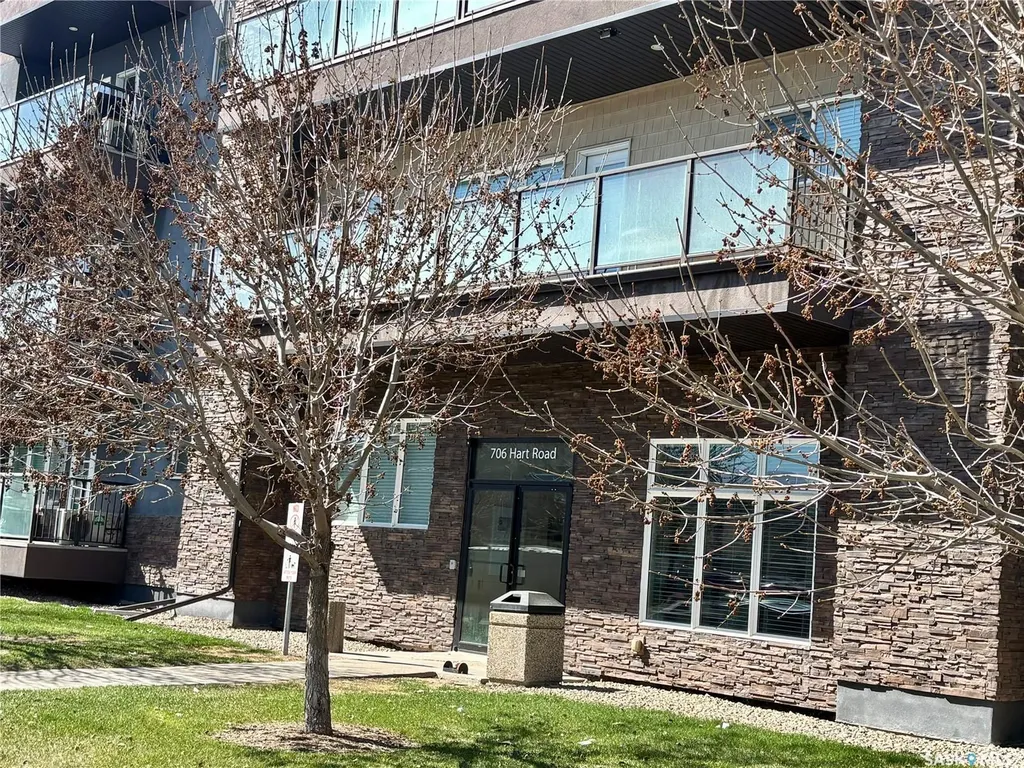 706 Hart Road Saskatoon SK S7M 4L5