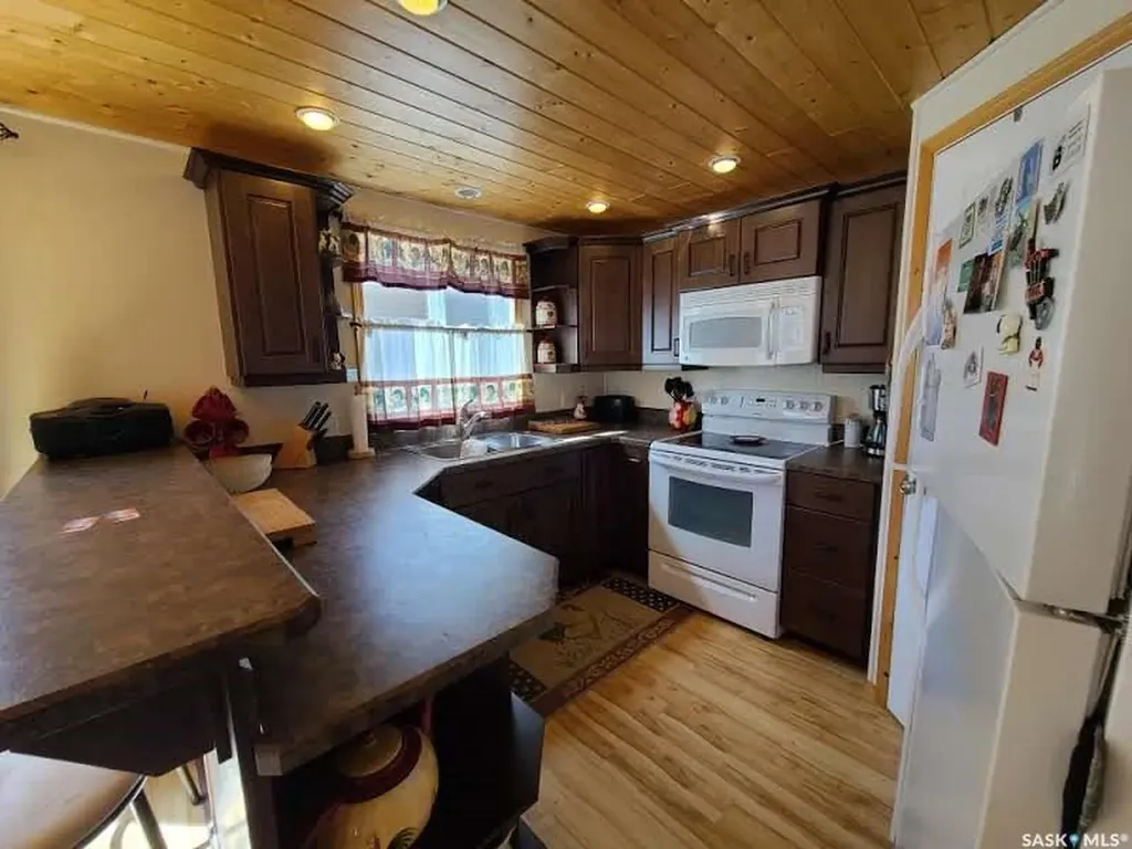 140 Bruce Place Turtle View SK S0M 2Y0