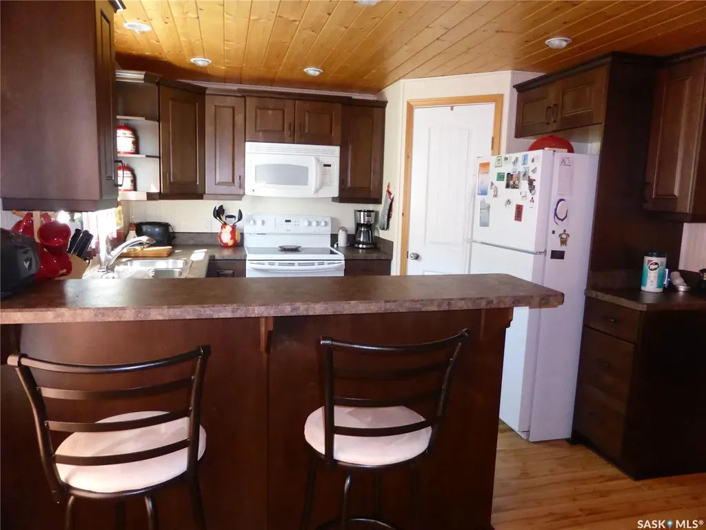 140 Bruce Place Turtle View SK S0M 2Y0